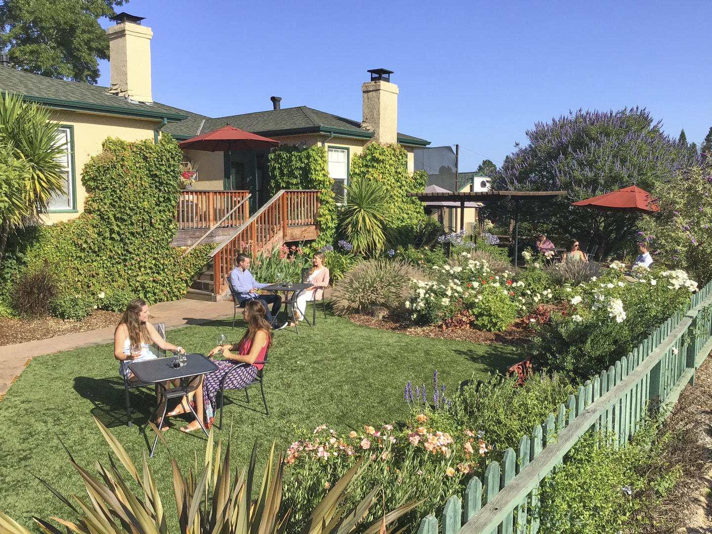 Dutton Estate Winery